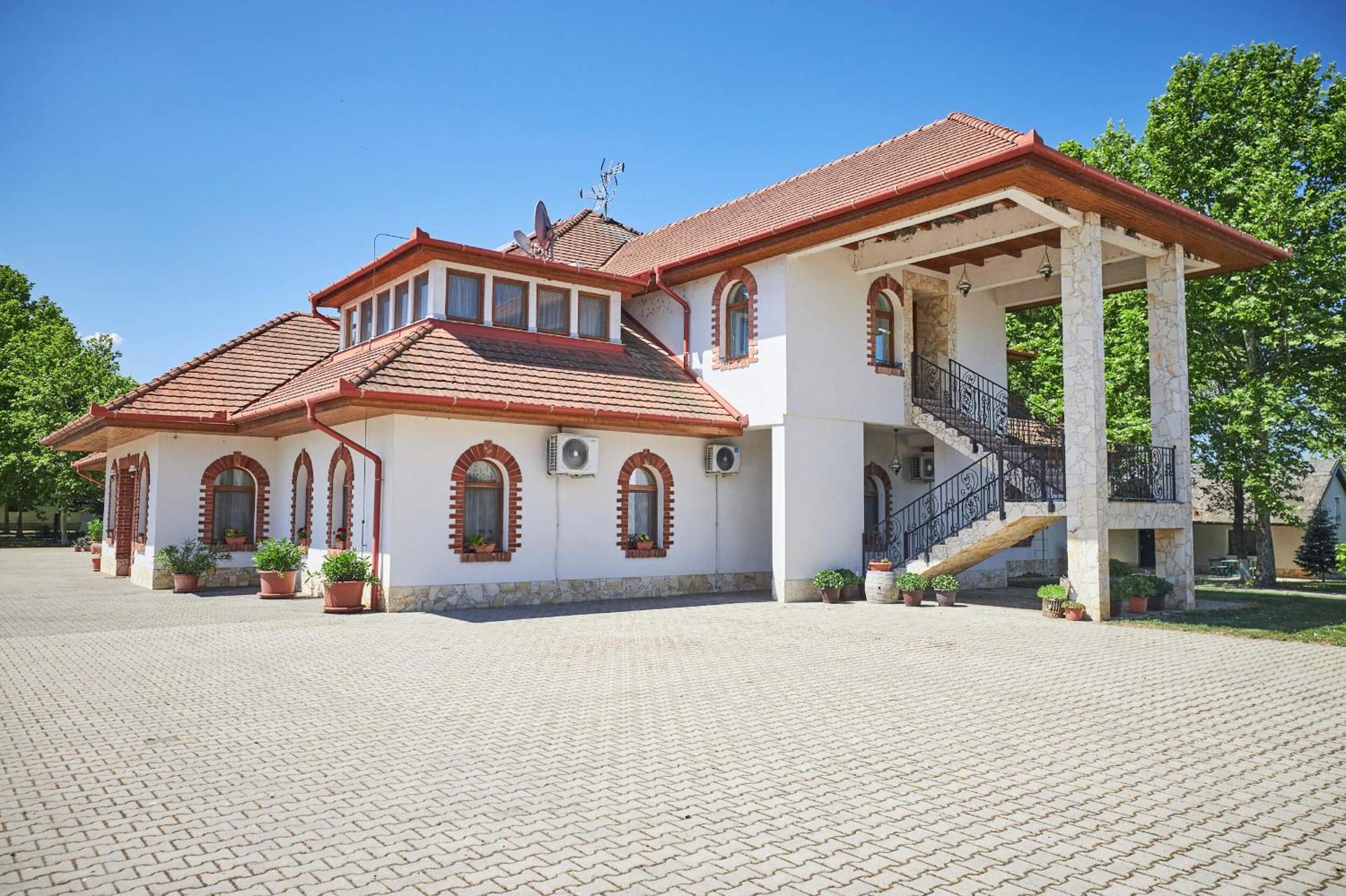 Guest house Silver Major